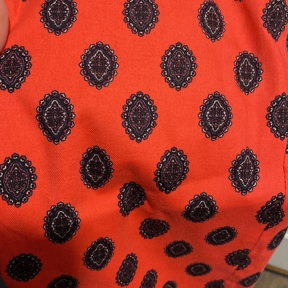 J Crew Pink Printed Minnie Crop Size 4 EUC - Picture 6 of 11